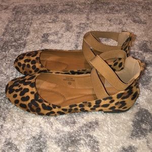 BELLA MARIE // Flats